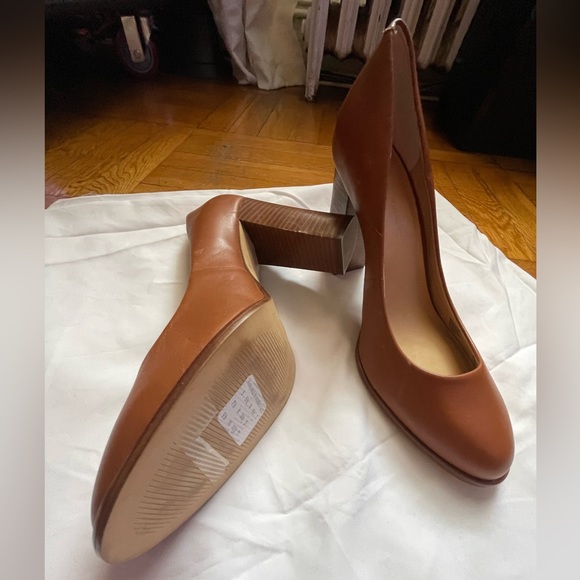Brown High Heel Pumps by Zara’s - Picture 3 of 3